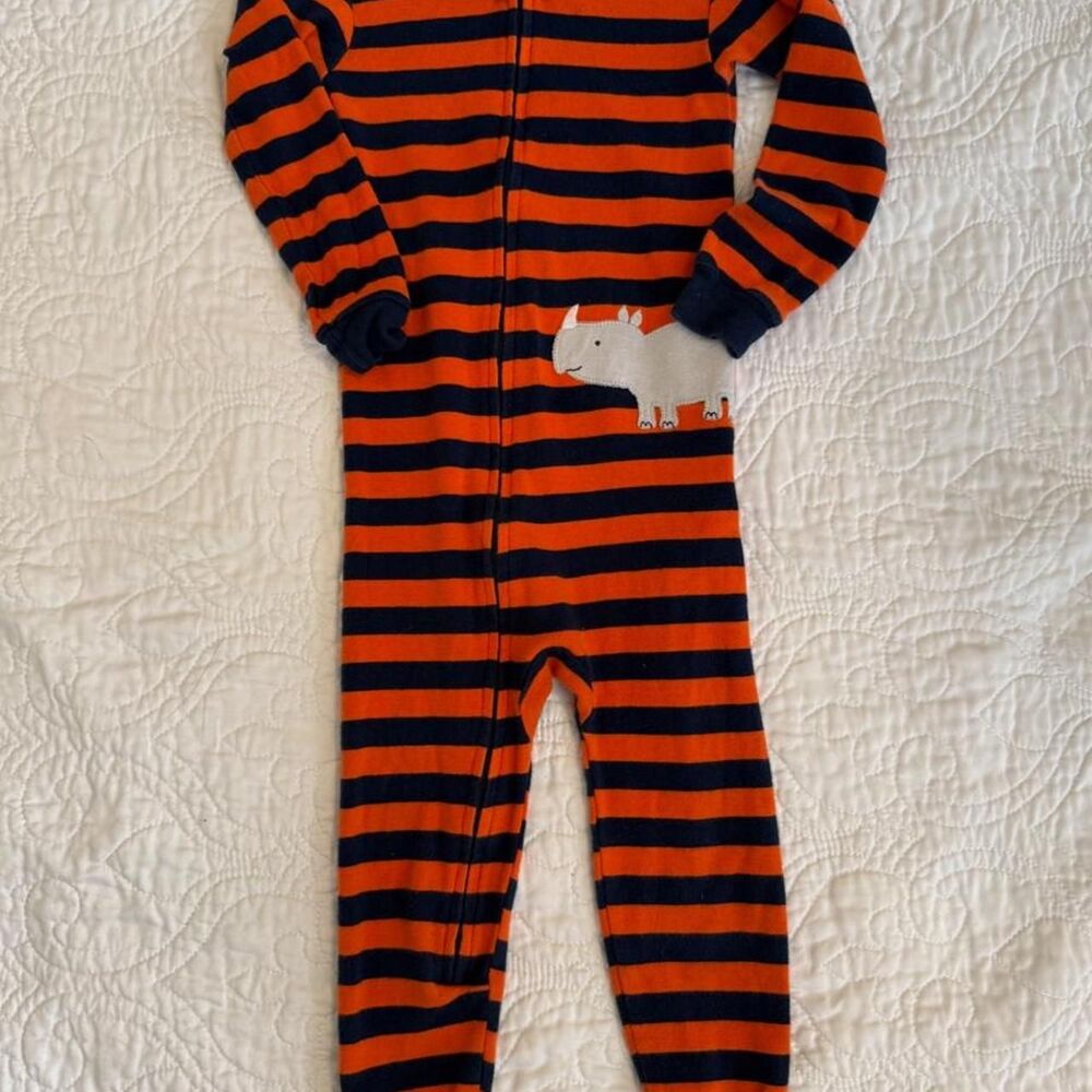Unbranded multi Sleepsuits-babygrows